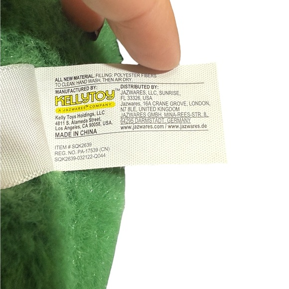 Squishmallows Austin The Avocado Fuzz A Mallows Stuffed Plush Toy 12" - Picture 8 of 9